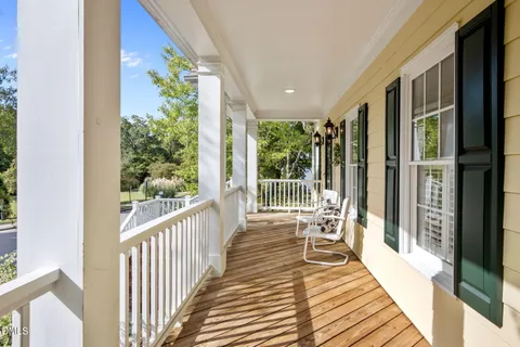 $639,000 | 212 Old Barn Lane, Chapel Hill, NC 27517