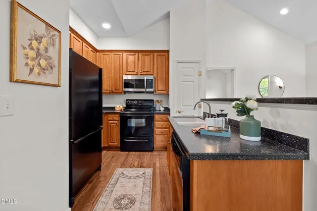 $639,000 | 212 Old Barn Lane, Chapel Hill, NC 27517