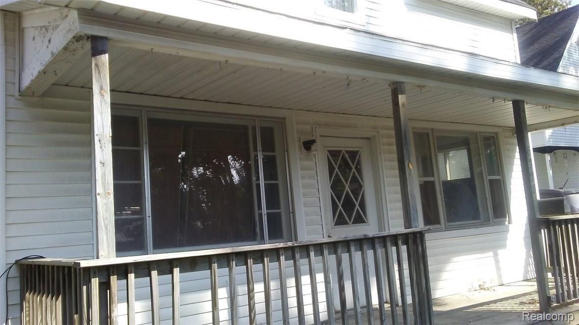 6328 West Marlette Road Marlette, MI 48453 - Photo 2 of 6 20170926_115642.jpg