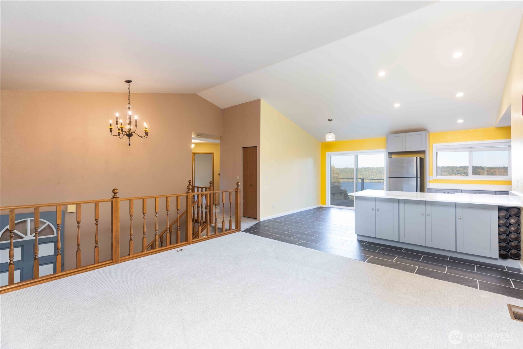 4808 Charmont Lane Northeast Bremerton, WA 98310 - Photo 12 of 38