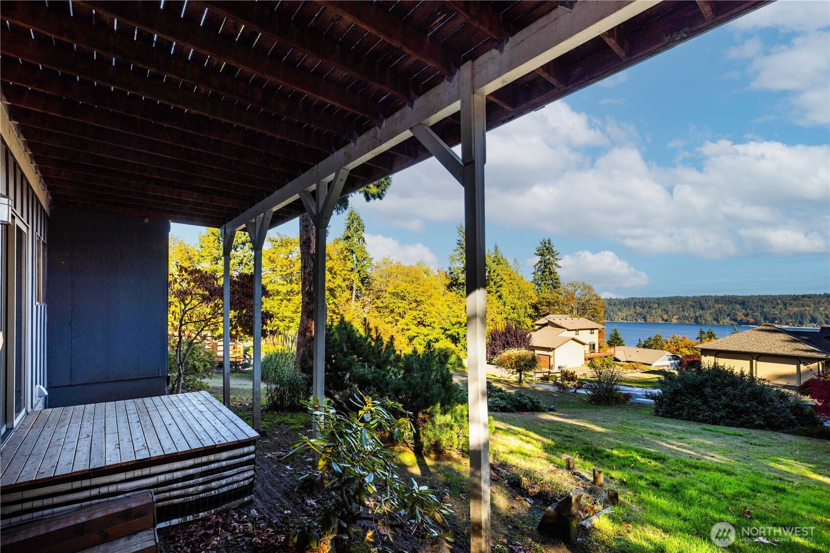 4808 Charmont Lane Northeast Bremerton, WA 98310 - Photo 6 of 38