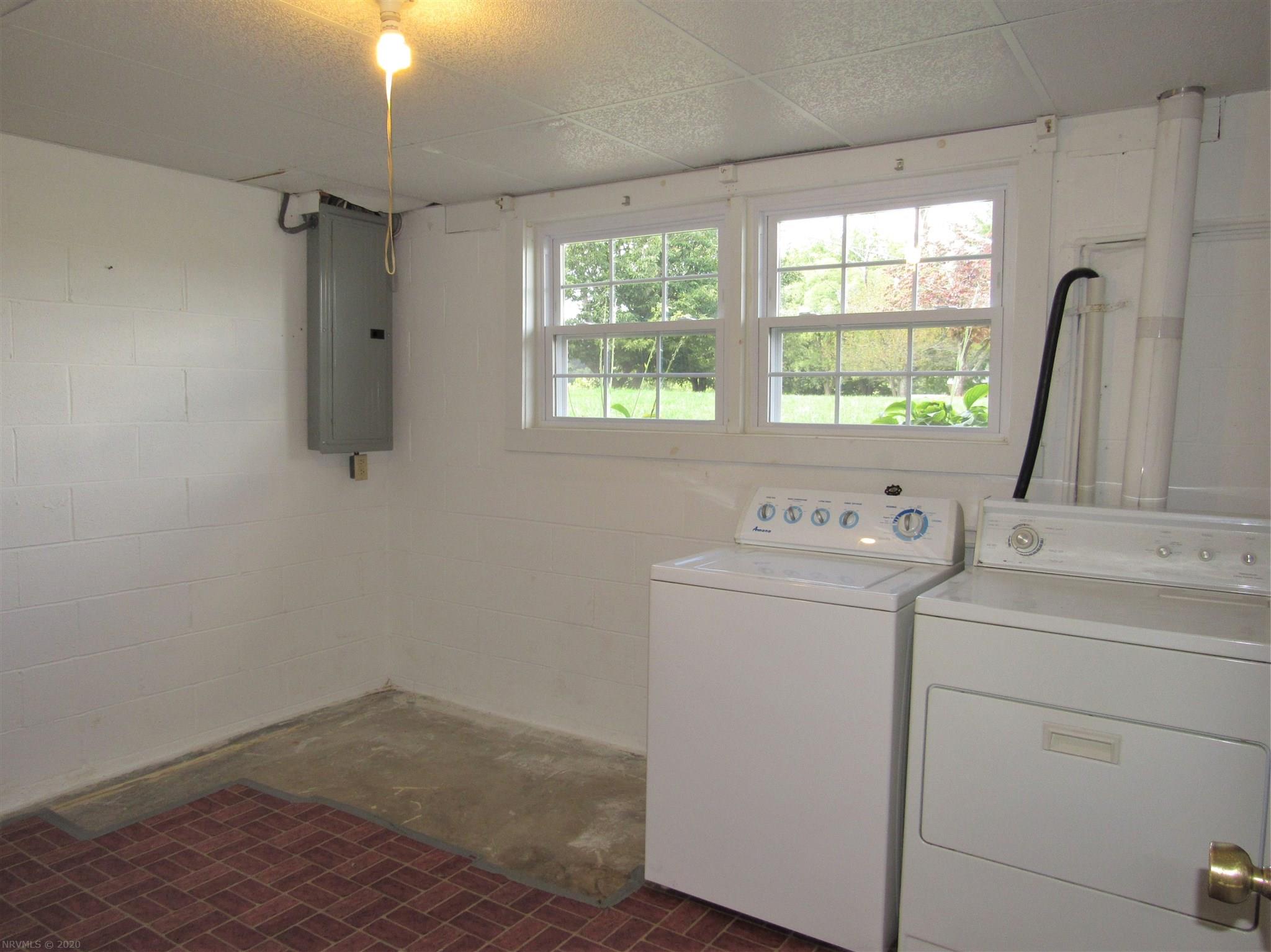 4655 Long Shop Road Blacksburg, VA 24060 - Photo 37 of 73 Gallery Image 37