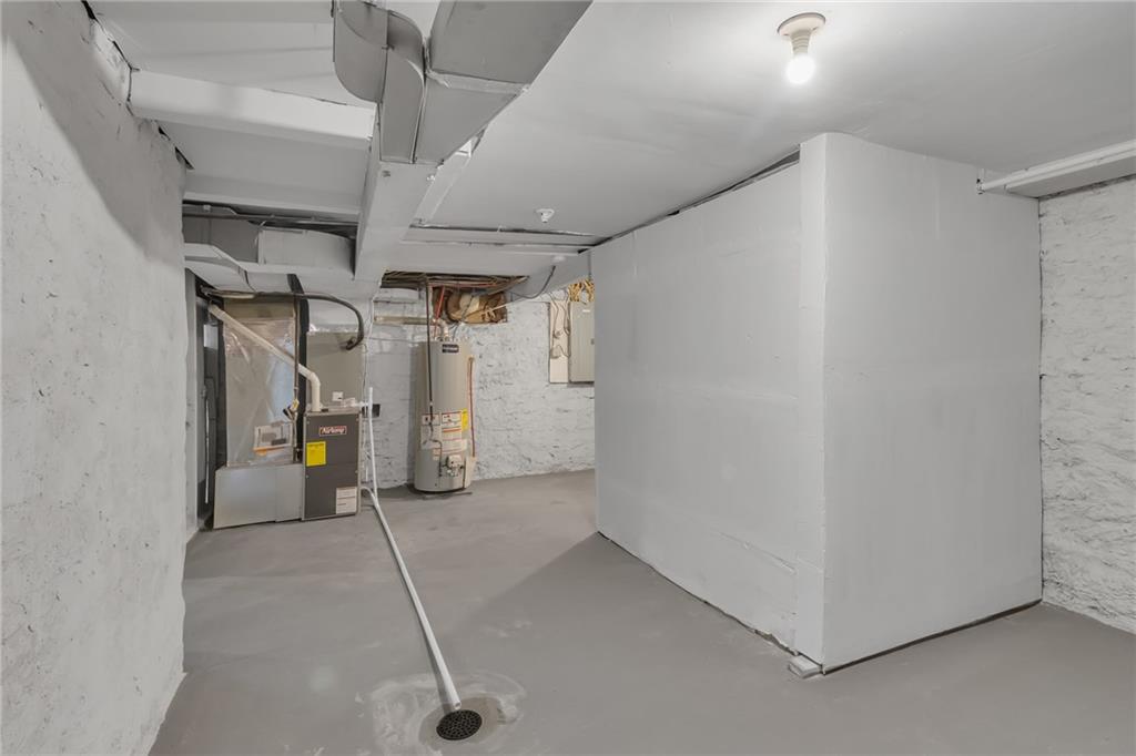 517 Adams Street Rochester, PA 15074 - Photo 18 of 21 a view of empty room