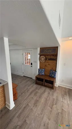 $618,000 | 264 Live Oak Drive, Inez, TX 77968