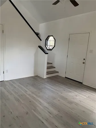 $618,000 | 264 Live Oak Drive, Inez, TX 77968