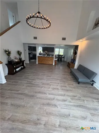 $618,000 | 264 Live Oak Drive, Inez, TX 77968