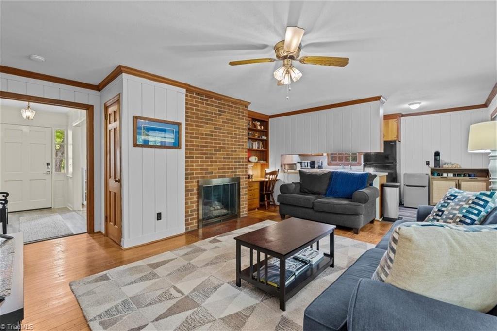1210 Pembroke Road Greensboro, NC 27408 - Photo 19 of 37