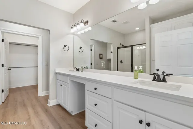 $280,000 | 710 Sweetwater Drive, Pearl, MS 39208