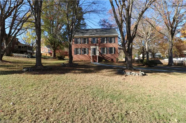 $2,250 | 8193 Steeplechase Circle, Clemmons, NC 27012