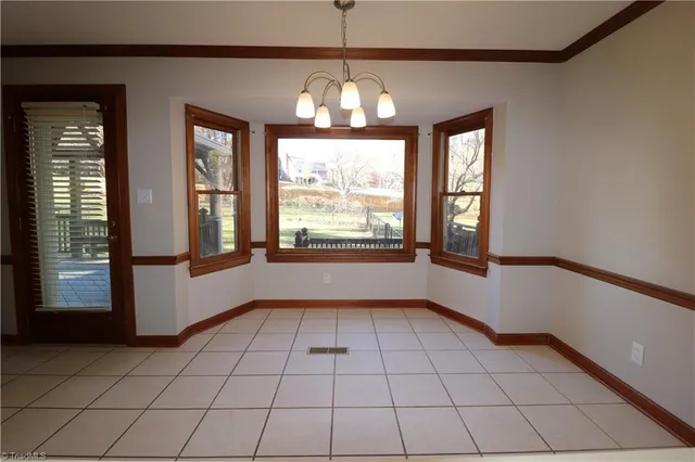 $2,250 | 8193 Steeplechase Circle, Clemmons, NC 27012