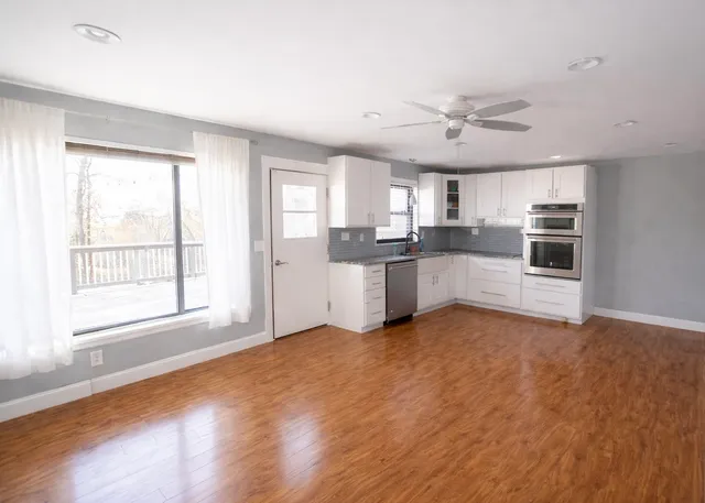 $219,000 | 907 Dina Street, Collinsville, IL 62234