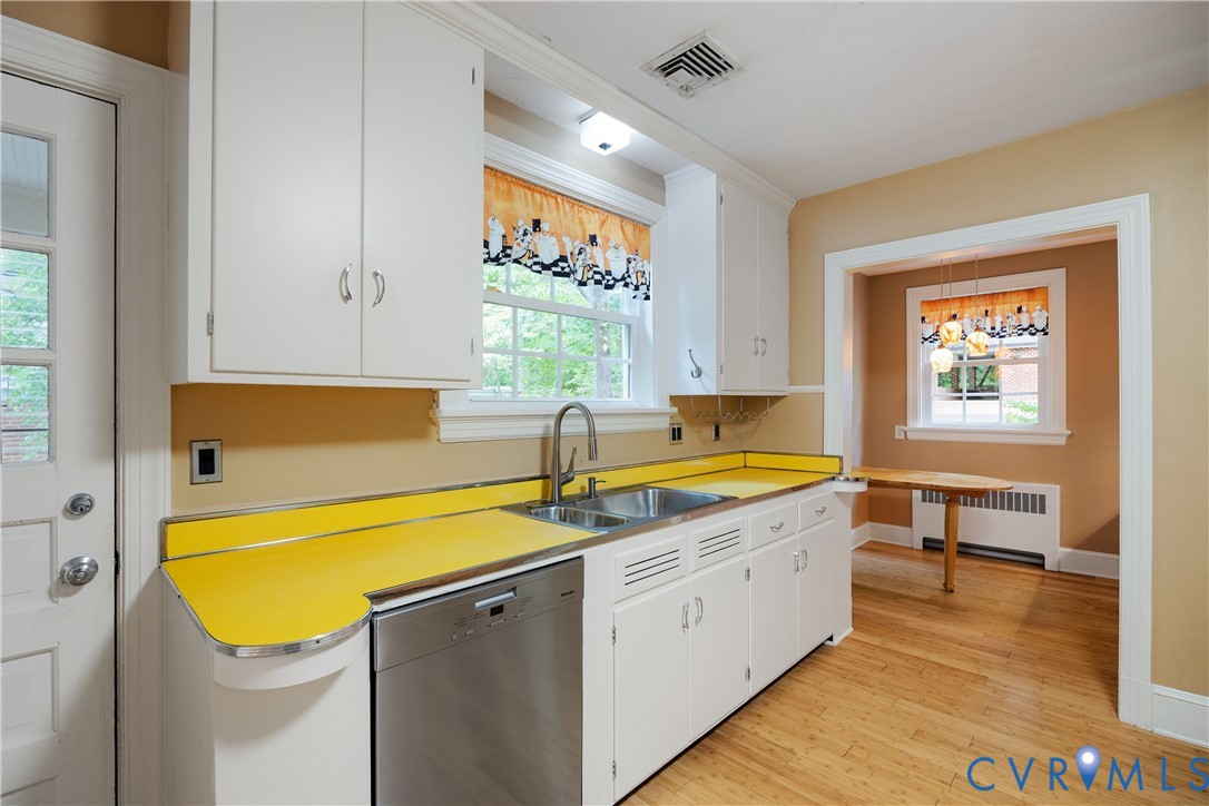 2431 Breckenridge Road Richmond, VA 23225 - Photo 10 of 39