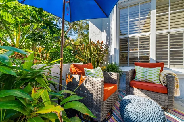 $475,000 | 1832 Southwest Willowbend Lane, Palm City, FL 34990