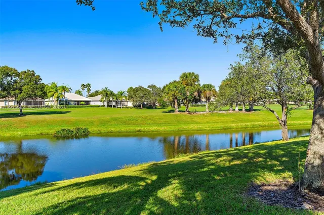 $475,000 | 1832 Southwest Willowbend Lane, Palm City, FL 34990
