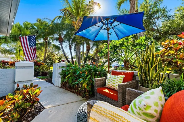 $475,000 | 1832 Southwest Willowbend Lane, Palm City, FL 34990