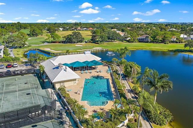 $475,000 | 1832 Southwest Willowbend Lane, Palm City, FL 34990