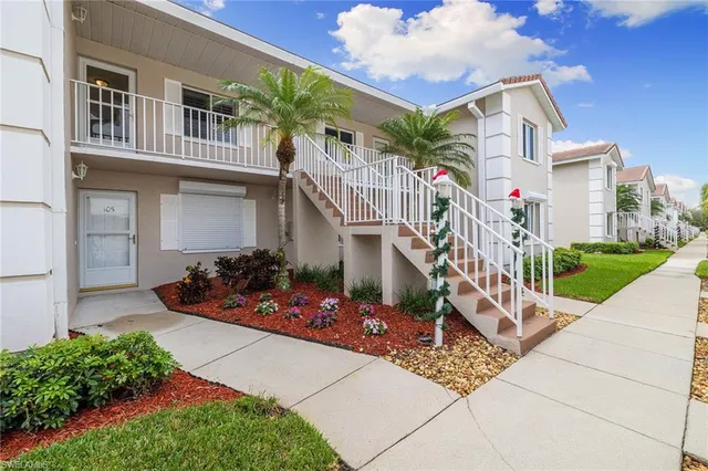 $5,800 | 6900 Dennis Circle, Unit J205, Naples, FL 34104