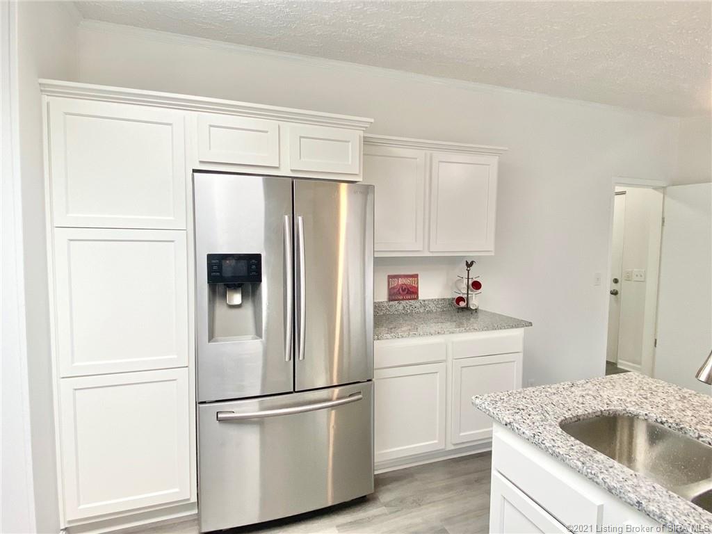 4205 West Grandview Road Salem, IN 47167 - Photo 8 of 18