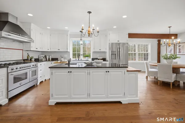 $2,595,000 | 3808 Redding Road, Fairfield, CT 06824