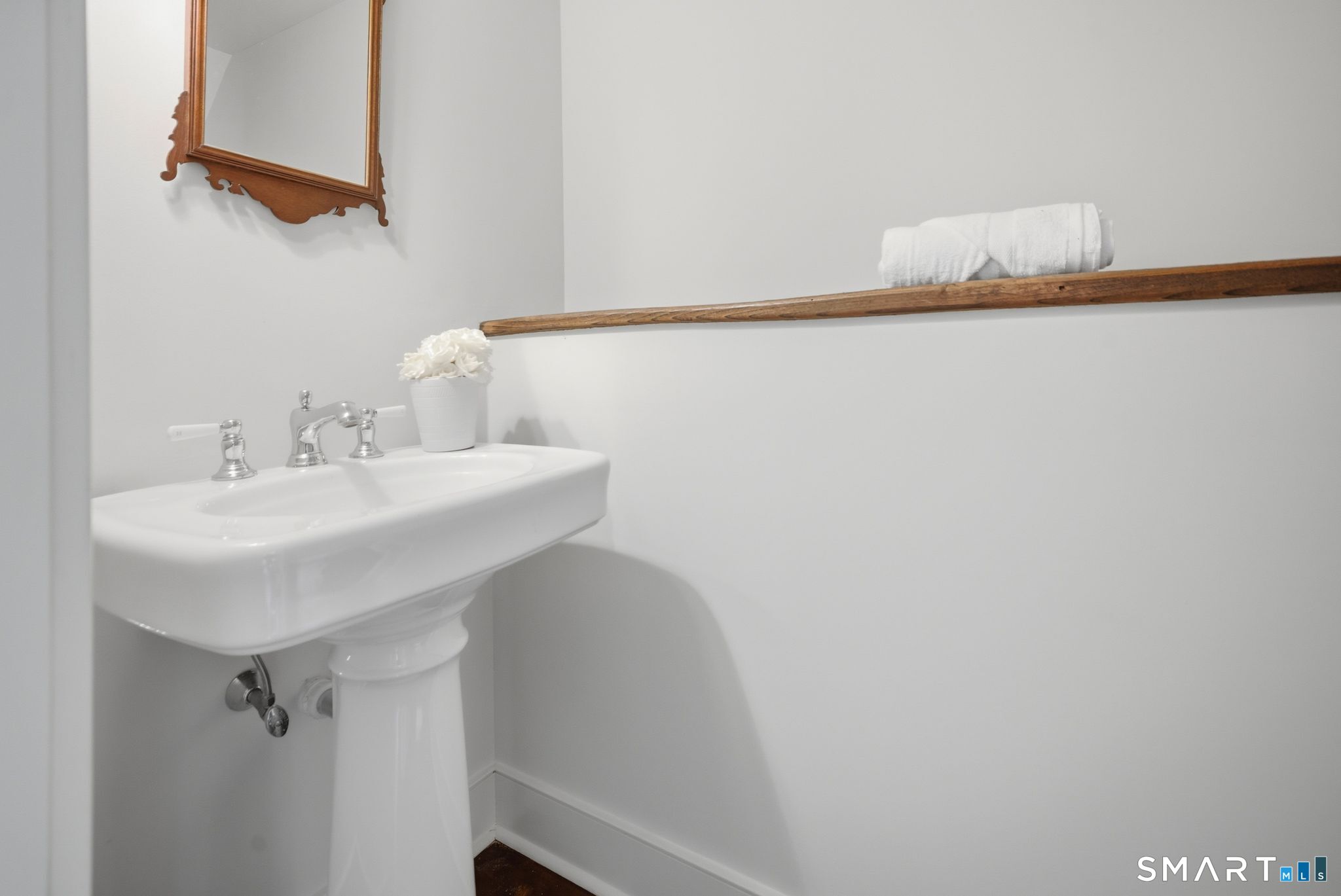 3808 Redding Road Fairfield, CT 06824 - Photo 14 of 39