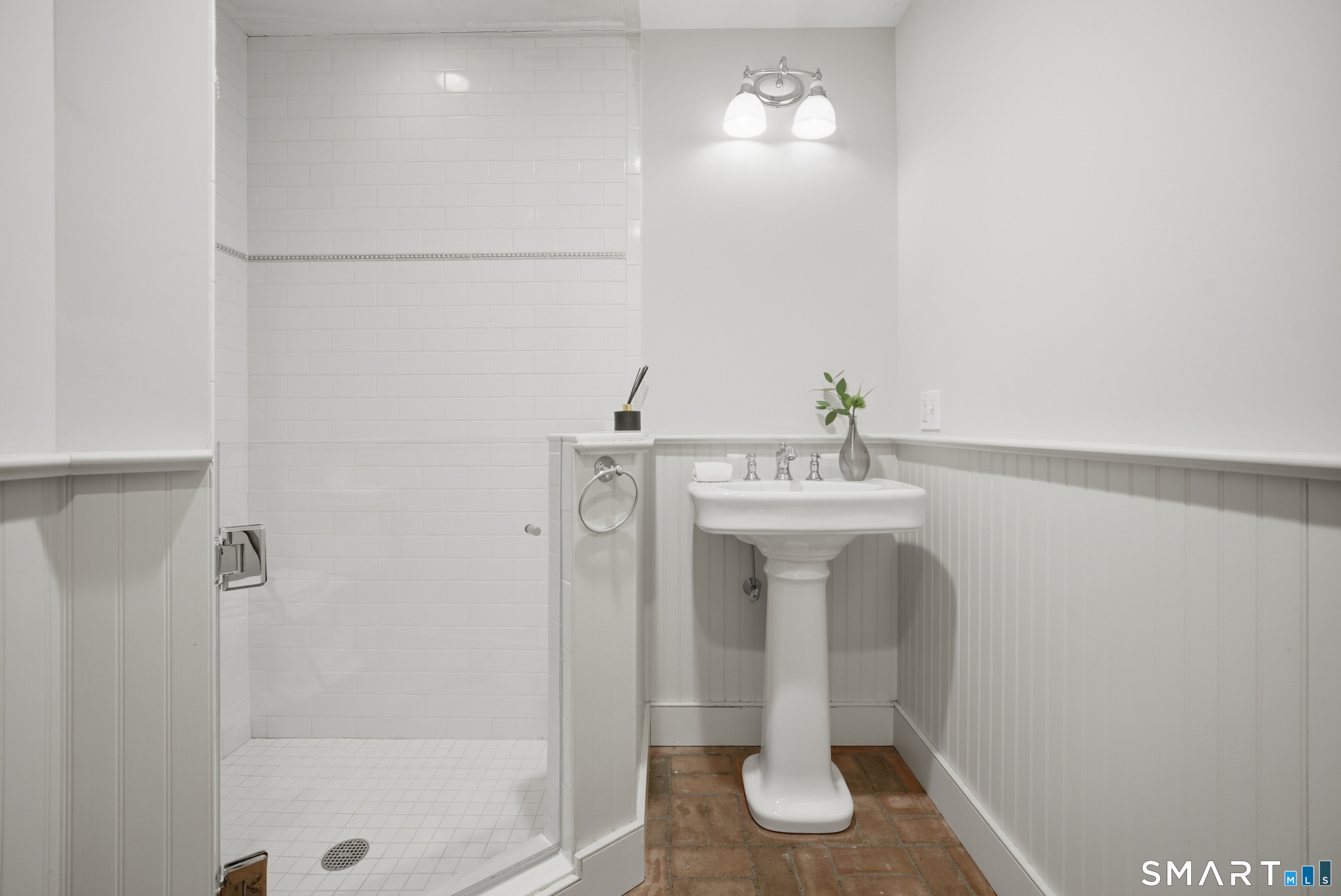 3808 Redding Road Fairfield, CT 06824 - Photo 17 of 39