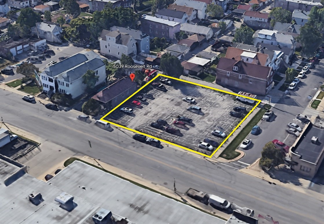 5039 West Roosevelt Road Cicero, IL 60804 - Photo 2 of 2 an aerial view of a city