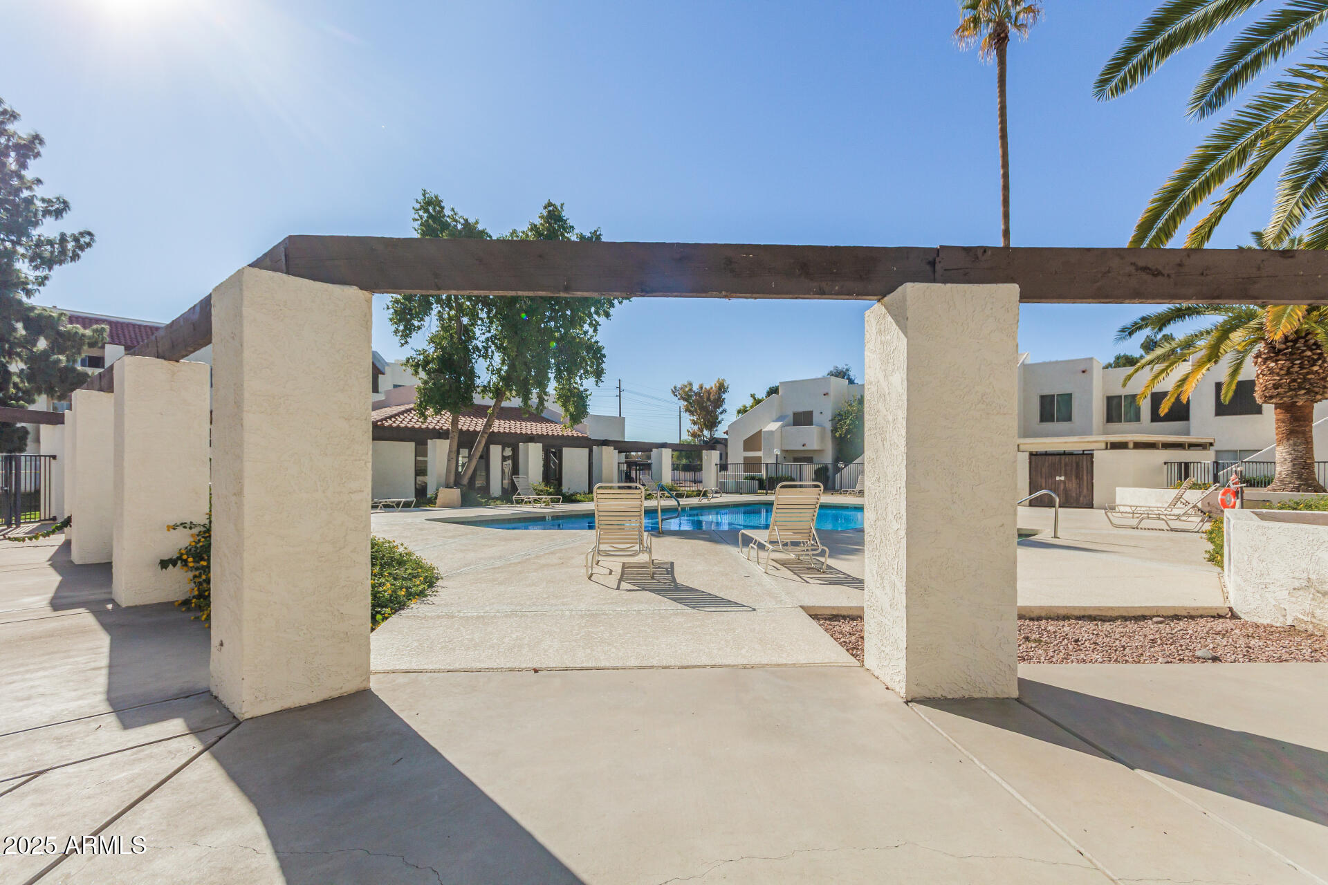 4730 West Northern Avenue, Unit 1087 Glendale, AZ 85301 - Photo 3 of 34 a view of a living room and a window