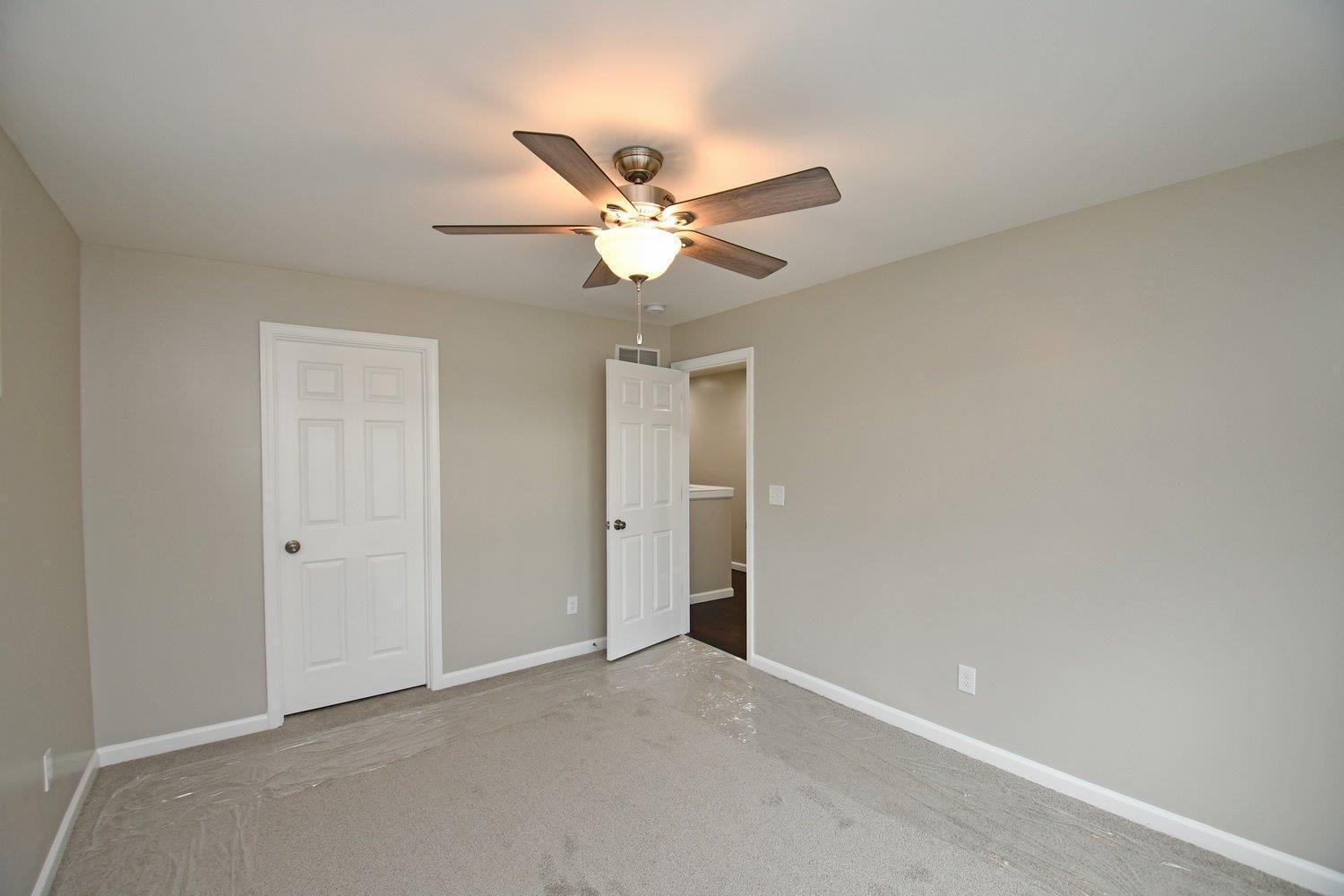 6918 Merwin Avenue Cincinnati, OH 45227 - Photo 21 of 32