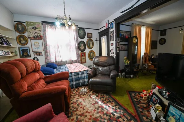 $149,000 | 909 South Main Street, El Dorado Springs, MO 64744