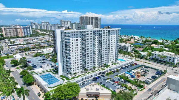 $420,000 | 3015 North Ocean Boulevard, Unit 17B, Fort Lauderdale, FL 33308