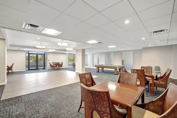 $420,000 | 3015 North Ocean Boulevard, Unit 17B, Fort Lauderdale, FL 33308