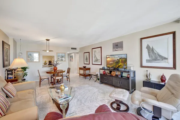 $420,000 | 3015 North Ocean Boulevard, Unit 17B, Fort Lauderdale, FL 33308