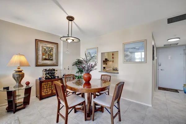 $420,000 | 3015 North Ocean Boulevard, Unit 17B, Fort Lauderdale, FL 33308