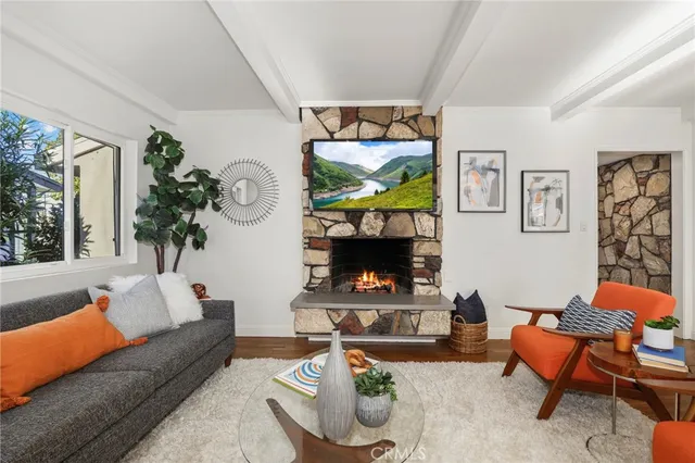 $1,599,000 | 2722 Spreckels Lane, Redondo Beach, CA 90278