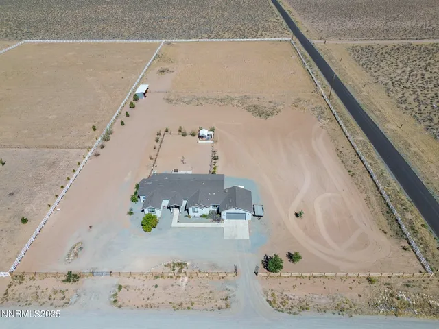 a picture of a living room with a rug