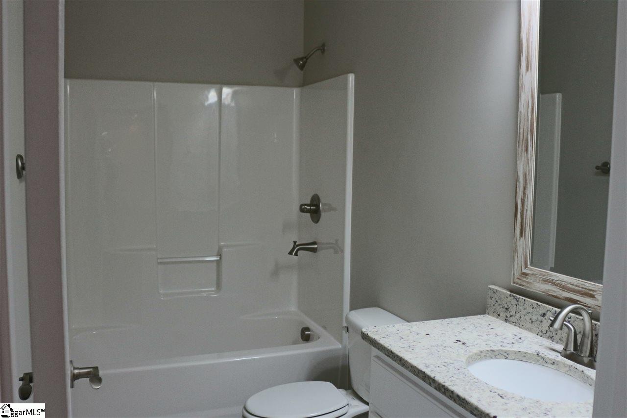 116 Floyd Meadow Drive Inman, SC 29349 - Photo 14 of 32 Gallery Image 14