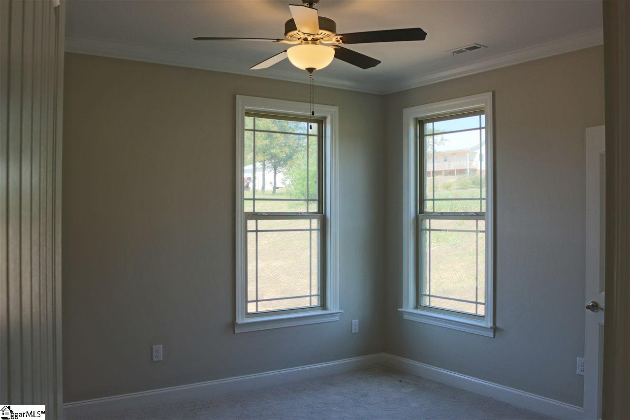 116 Floyd Meadow Drive Inman, SC 29349 - Photo 15 of 32 Gallery Image 15