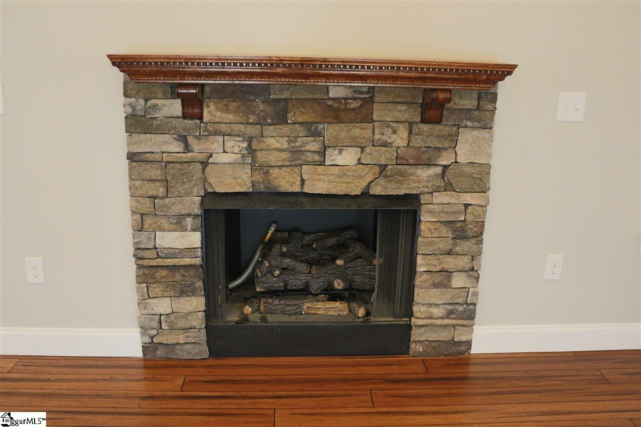 116 Floyd Meadow Drive Inman, SC 29349 - Photo 7 of 32 Gallery Image 7