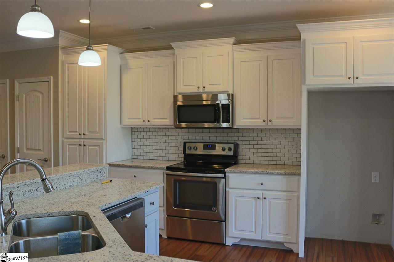 116 Floyd Meadow Drive Inman, SC 29349 - Photo 9 of 32 Gallery Image 9