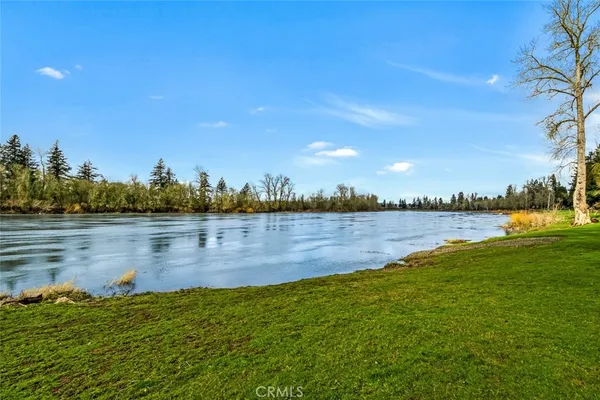 $1,500,000 | 3925 Rivercrest Drive North, Salem, OR 97303