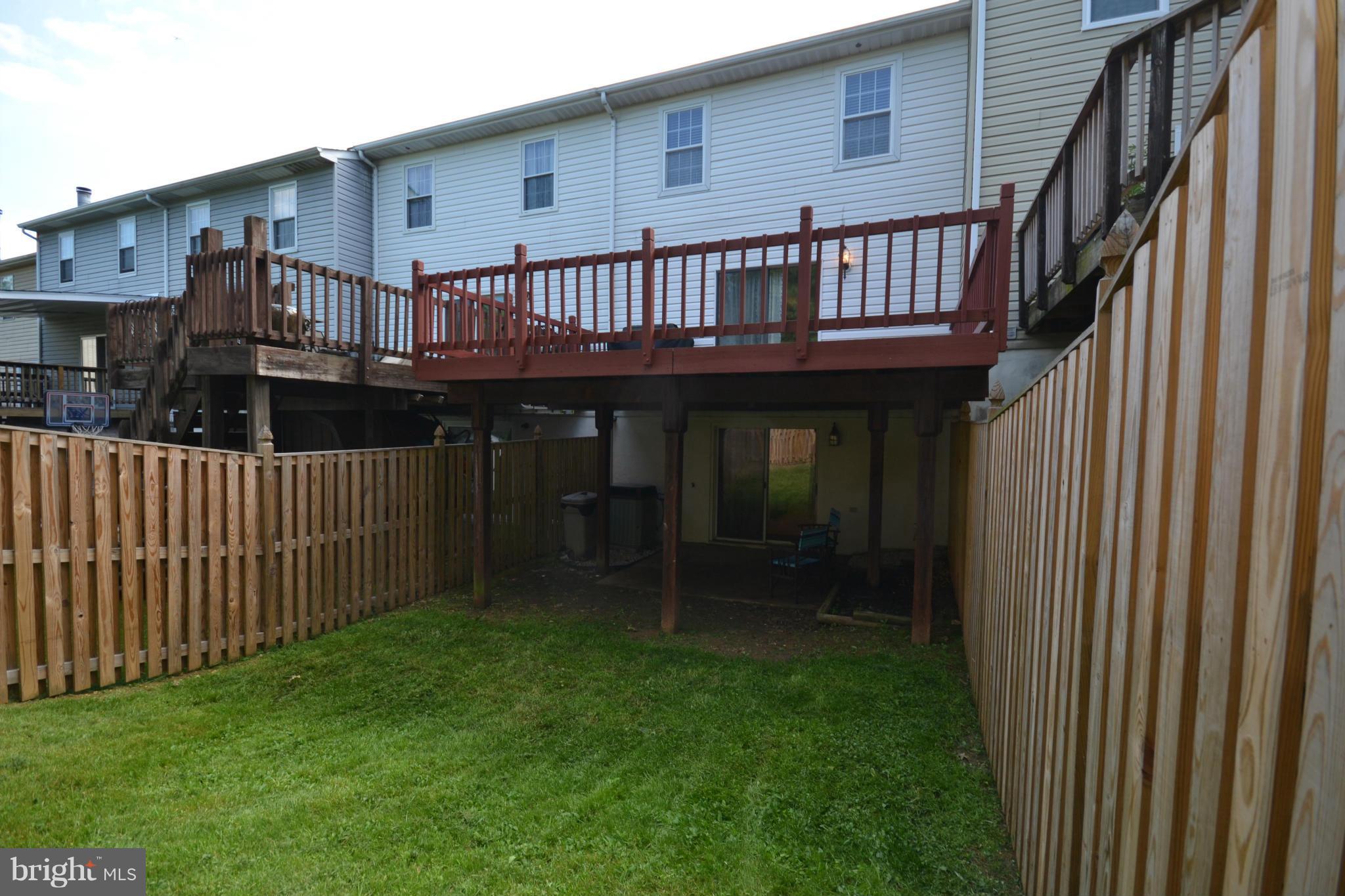 40 Powder View Court Nottingham, MD 21236 - Photo 29 of 30 Exterior (Rear)