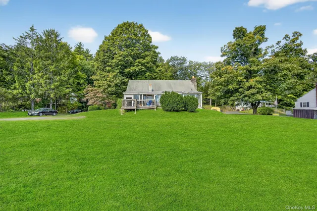 $263,000 | 15 Dachenhausen Lane, Ruby, NY 12475