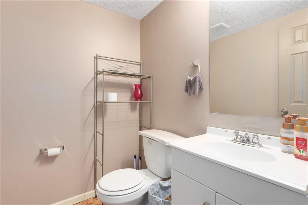 205 Echo Ridge Buckner, MO 64016 - Photo 22 of 28