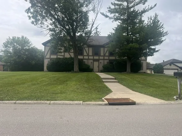 $129,900 | 7765 Brams Hill Drive, Dayton, OH 45459