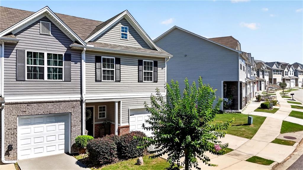 4688 Beacon Ridge Lane Flowery Branch, GA 30542 - Photo 2 of 51 Gallery Image 2