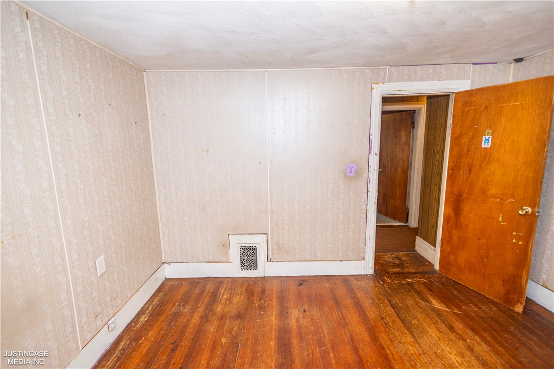 58 Alexander Street Providence, RI 02907 - Photo 13 of 40