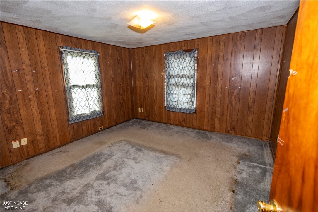 58 Alexander Street Providence, RI 02907 - Photo 23 of 40