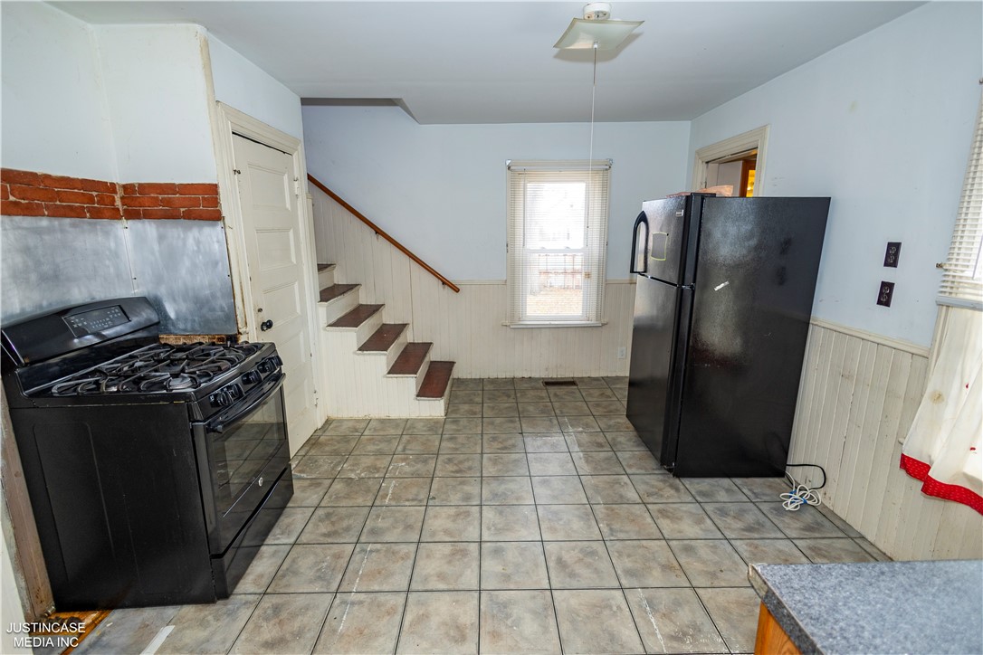 58 Alexander Street Providence, RI 02907 - Photo 5 of 40