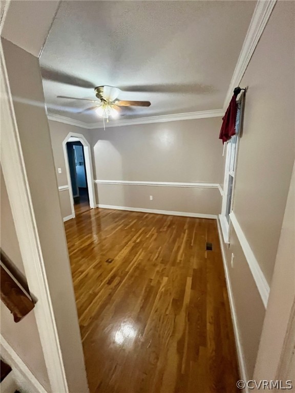 11001 Crofton Road Chester, VA 23831 - Photo 18 of 31 a view of walk in closet