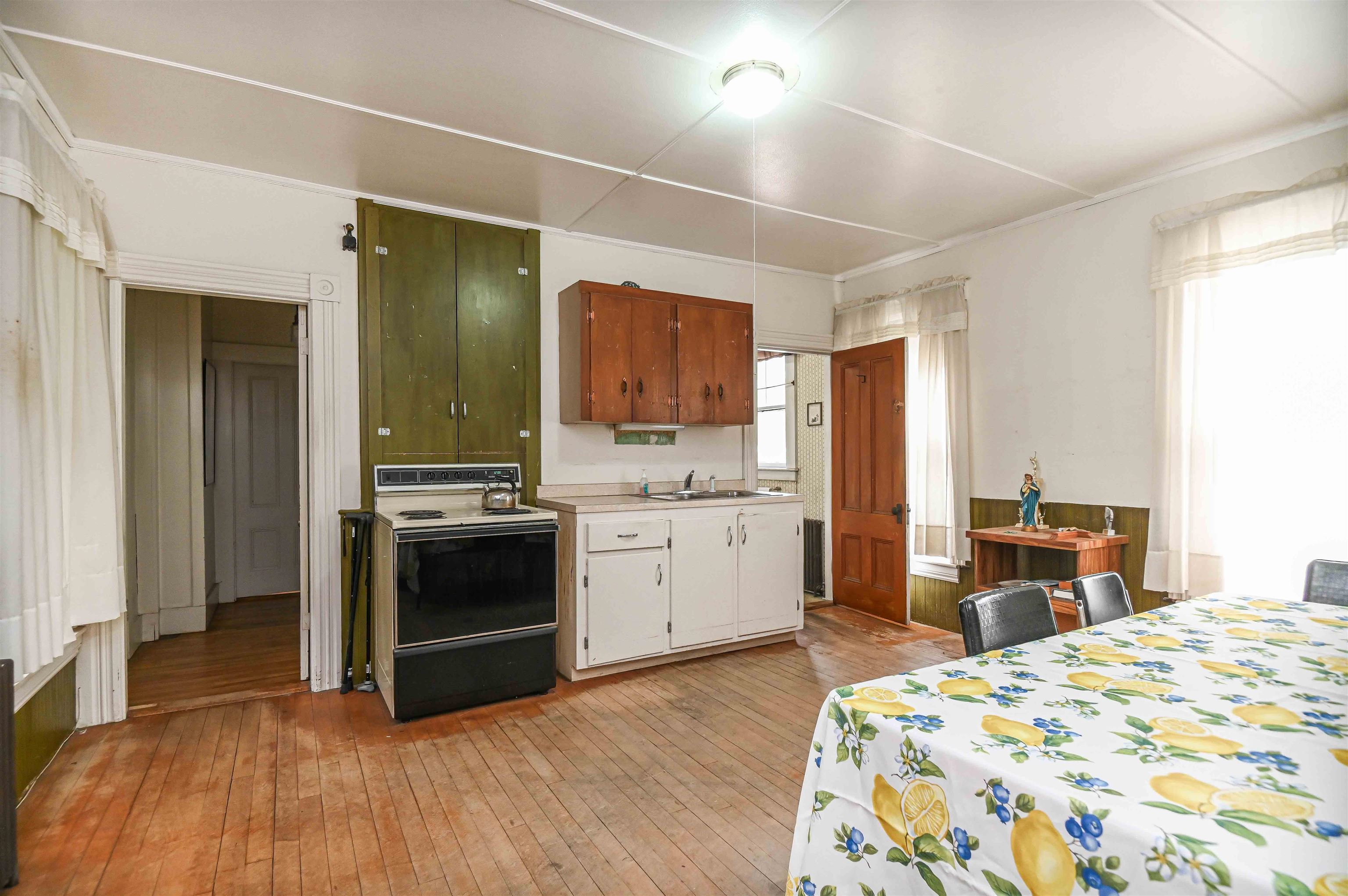 5 Walker Street Concord, NH 03301 - Photo 37 of 54